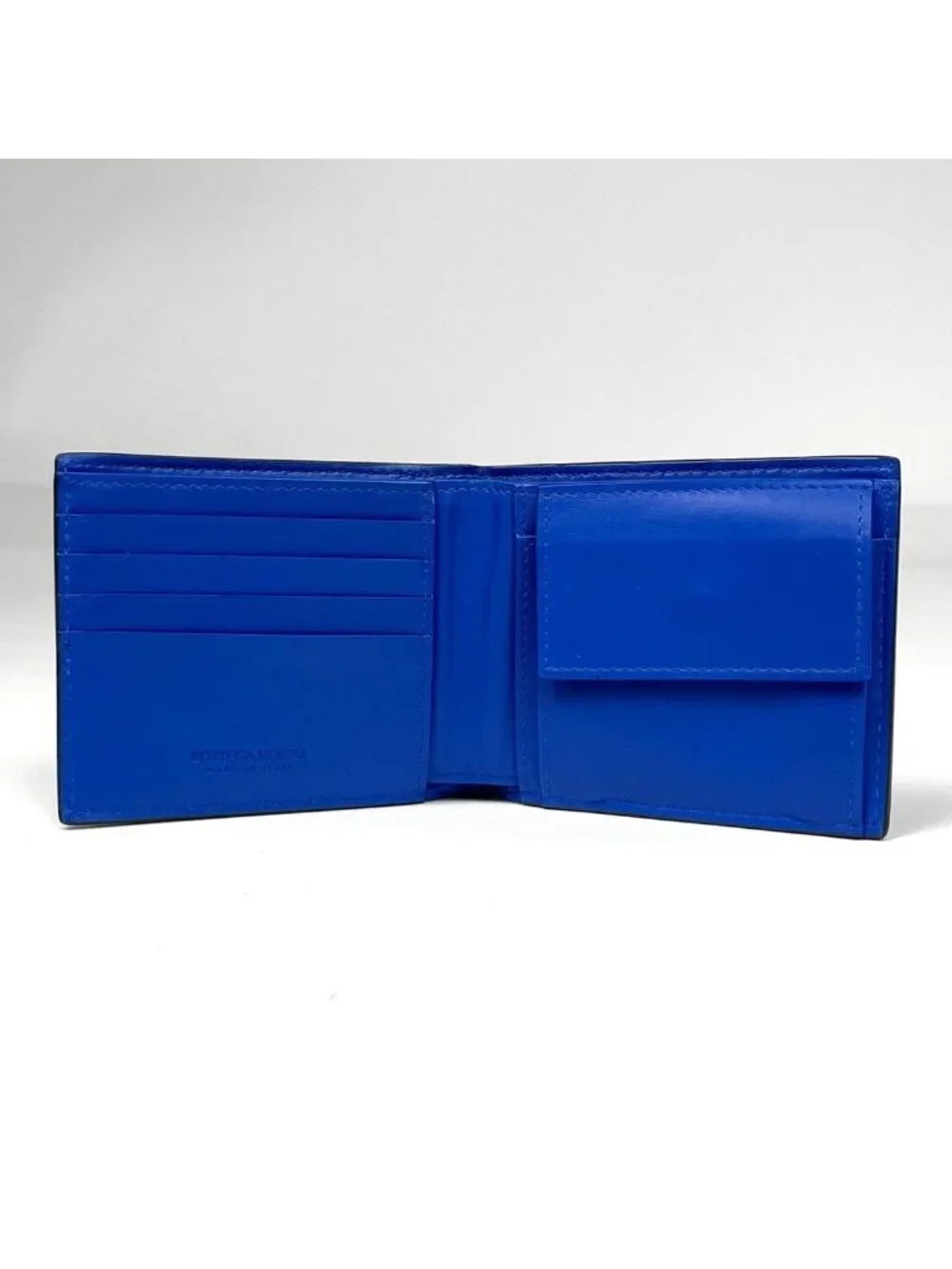 Bottega Veneta Intrecciato Bifold Wallet Bicolor Leather Black Blue